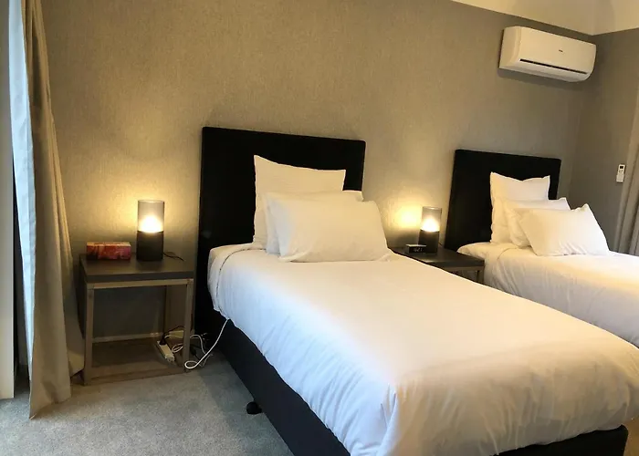 Luxury K-lodge With Golf Course View-rotorua * ロトルア